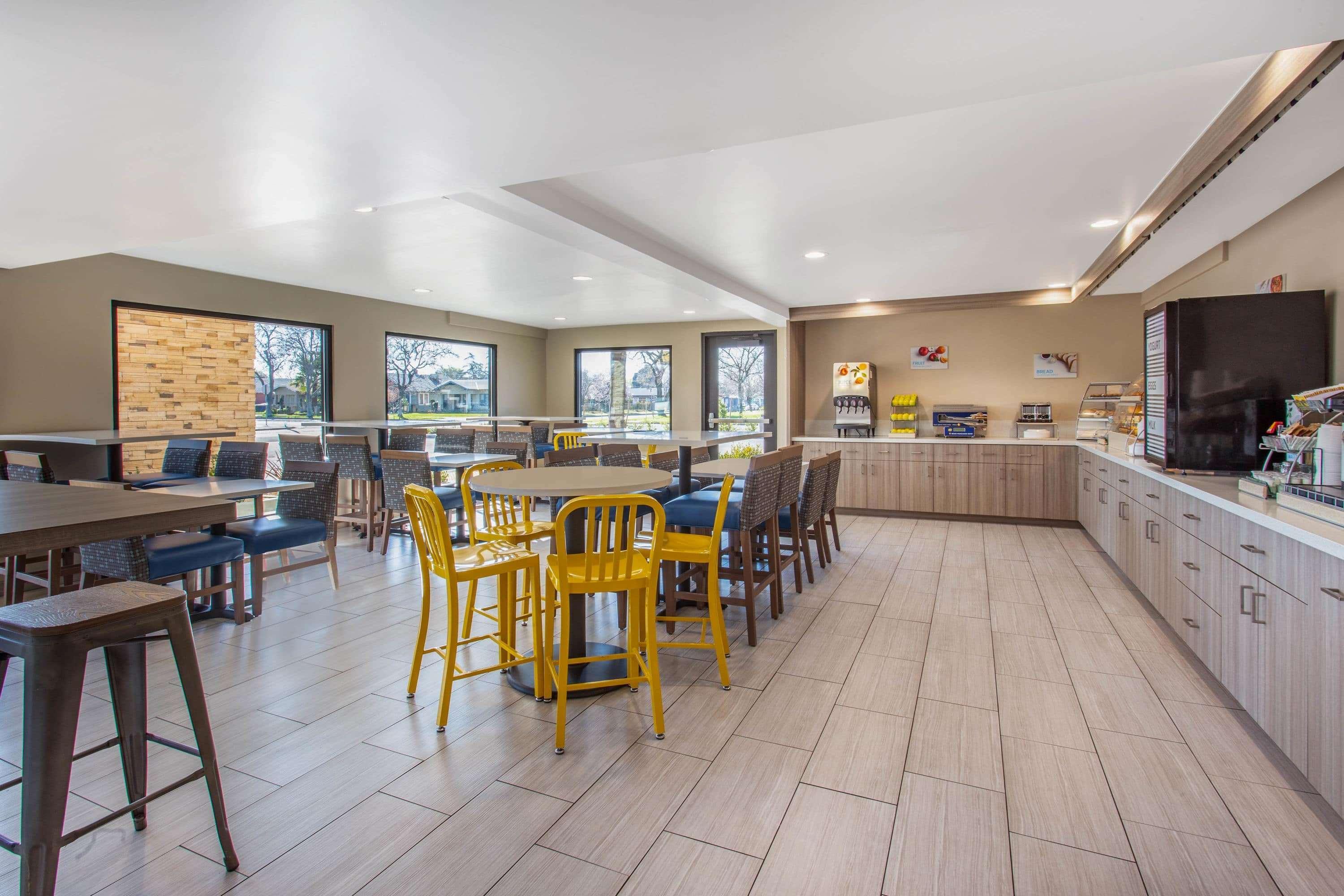 Days Inn Merced / Yosemite Area Екстер'єр фото