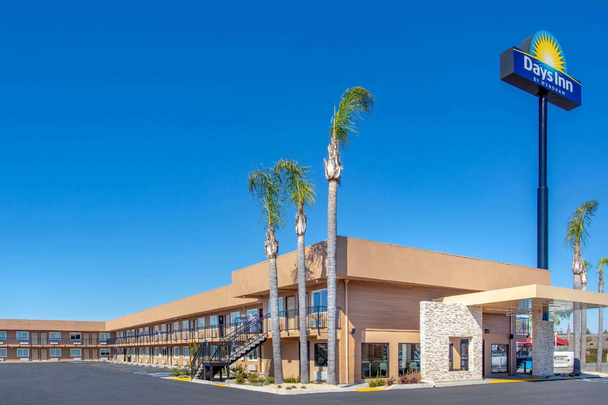 Days Inn Merced / Yosemite Area Екстер'єр фото